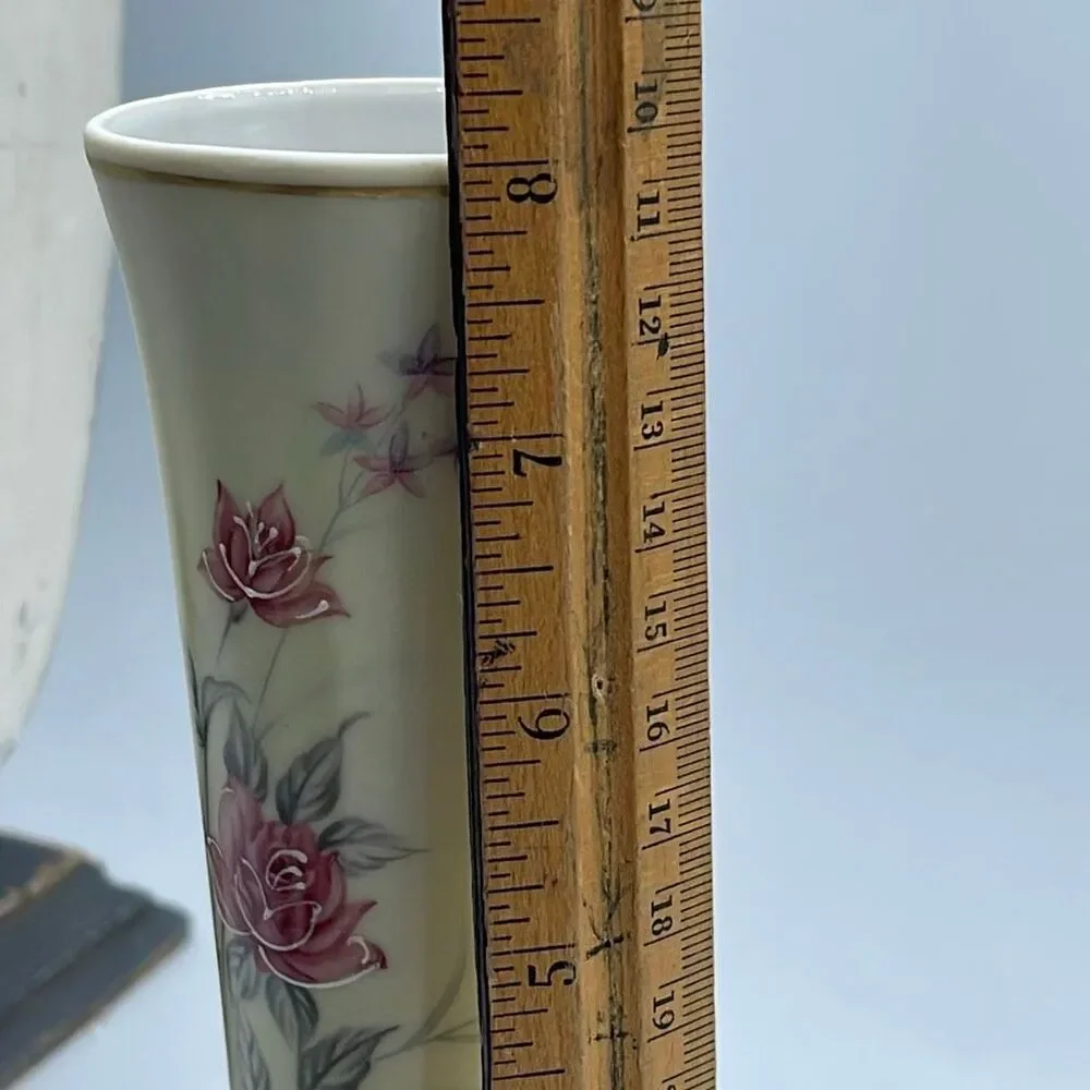 Vintage ceramic Norfolk hand painted rose bud vase.